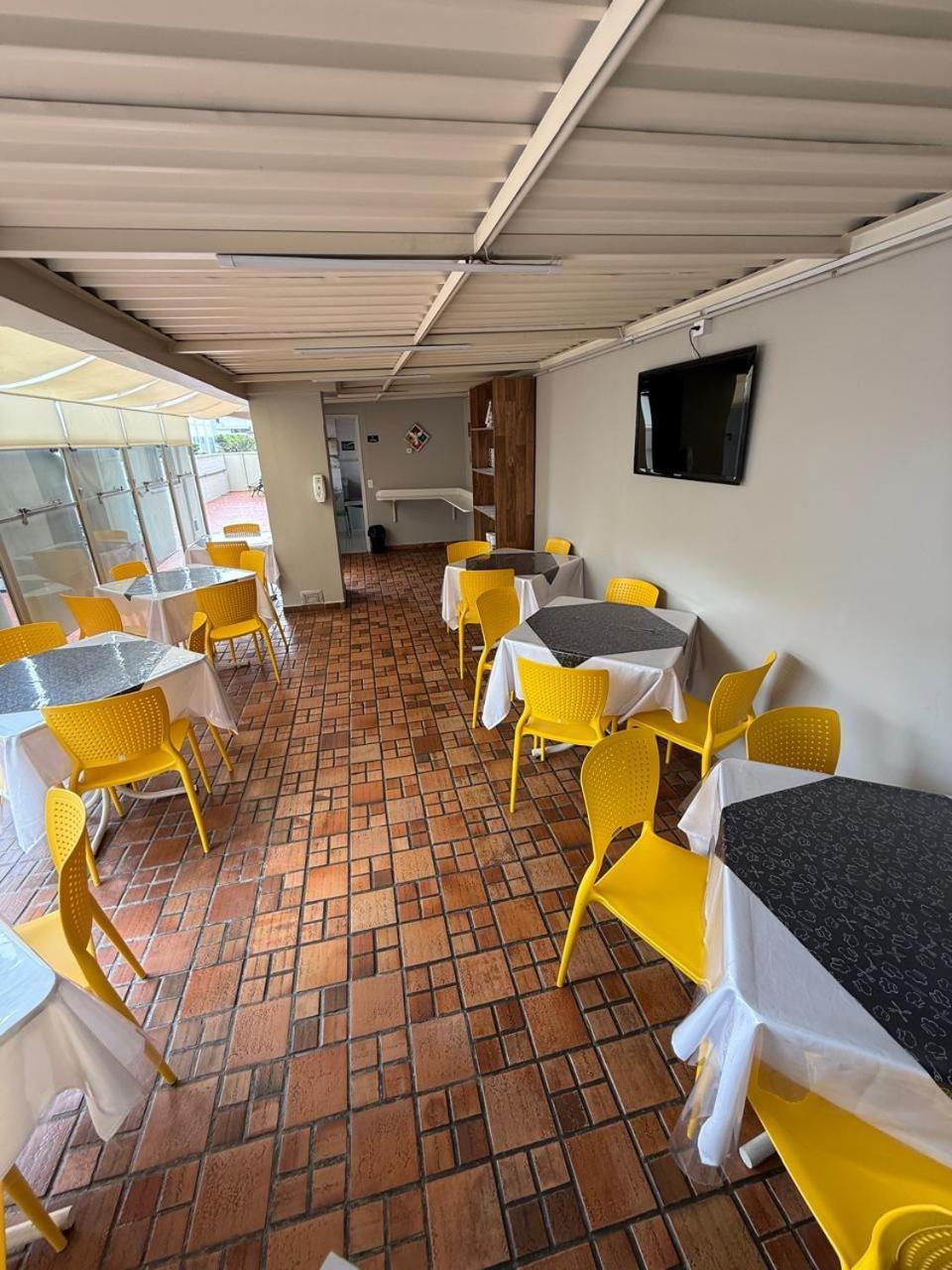 Esquina Batel - Hotel Economico Curitiba Dış mekan fotoğraf