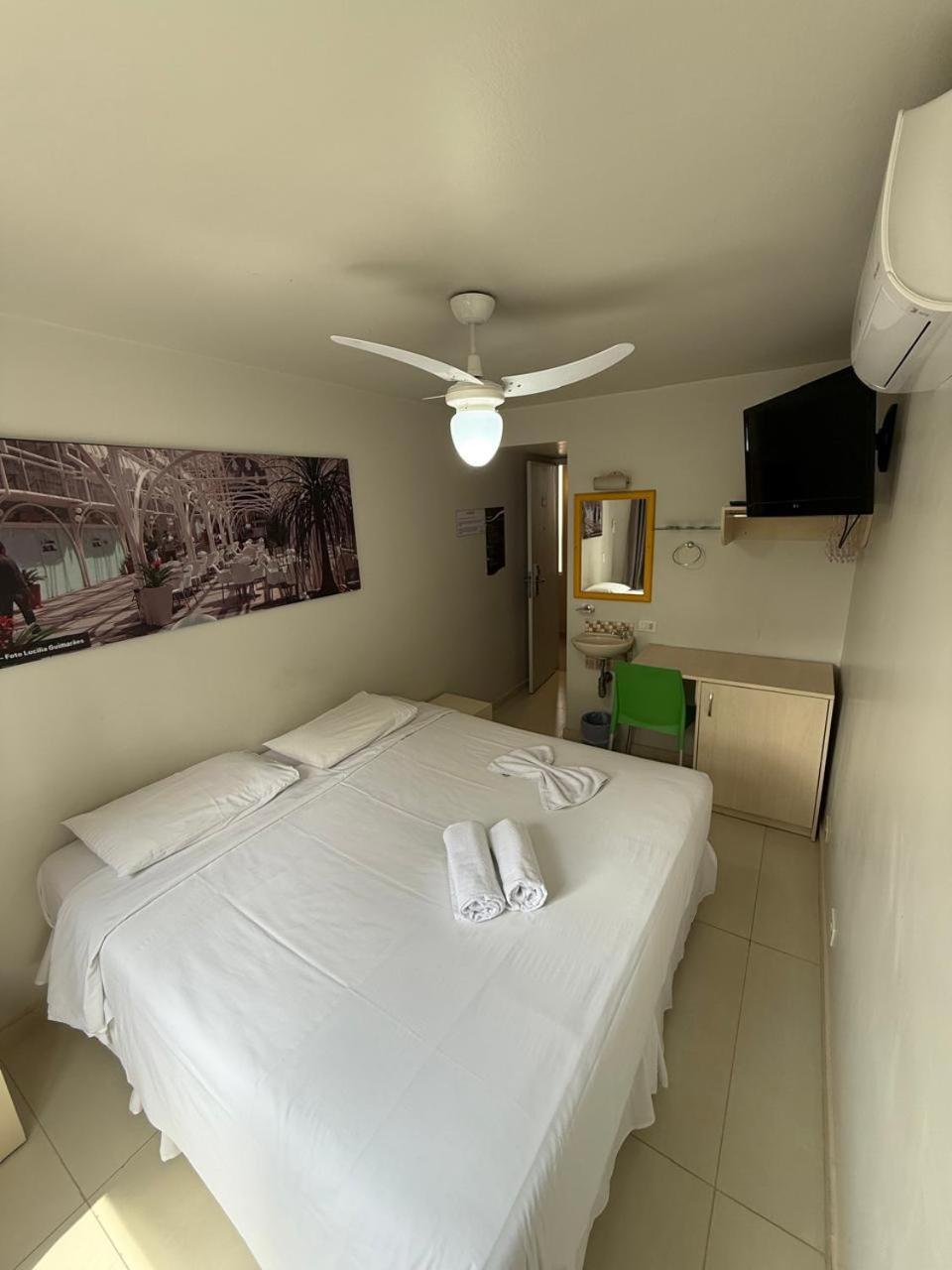 Esquina Batel - Hotel Economico Curitiba Dış mekan fotoğraf